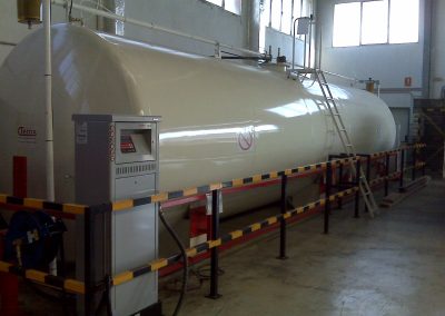 deposito-combustible-aereo-barcelona-flota-empresa-2
